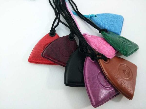 Hayrat Neşriyat Pembe Renk Boyun Cevşen - 1